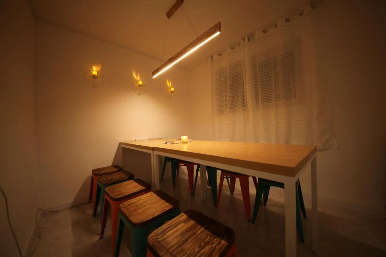 Zibro H Bed & Breakfast Seoul