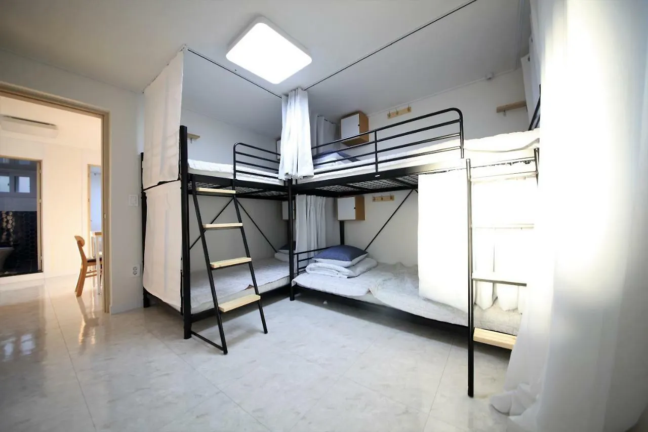 Zibro H Bed & Breakfast Seoul South Korea
